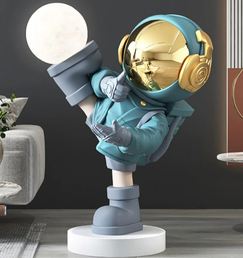 Effort Astronaut Floor Lamp - Auraolight
