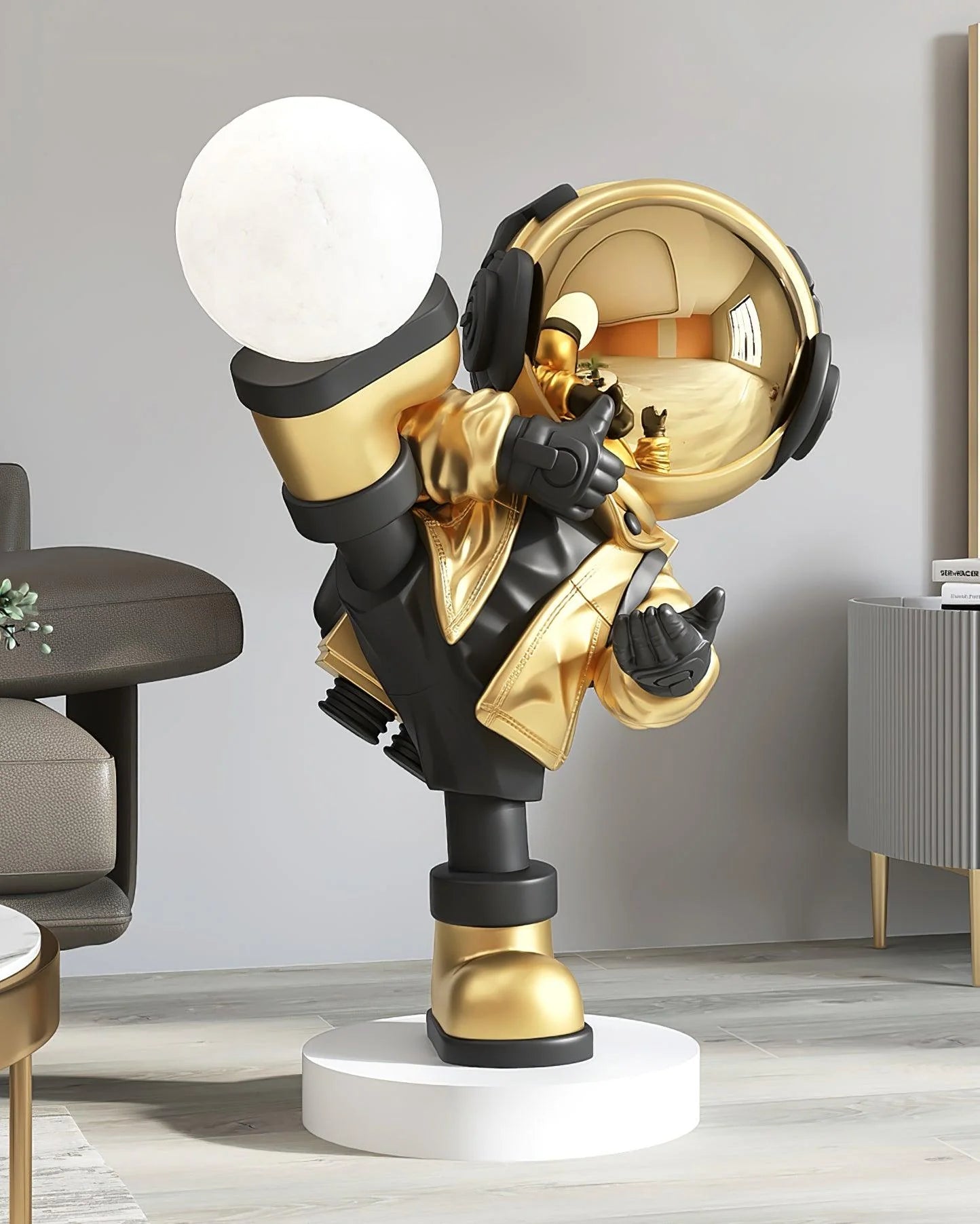 Effort Astronaut Floor Lamp - Auraolight