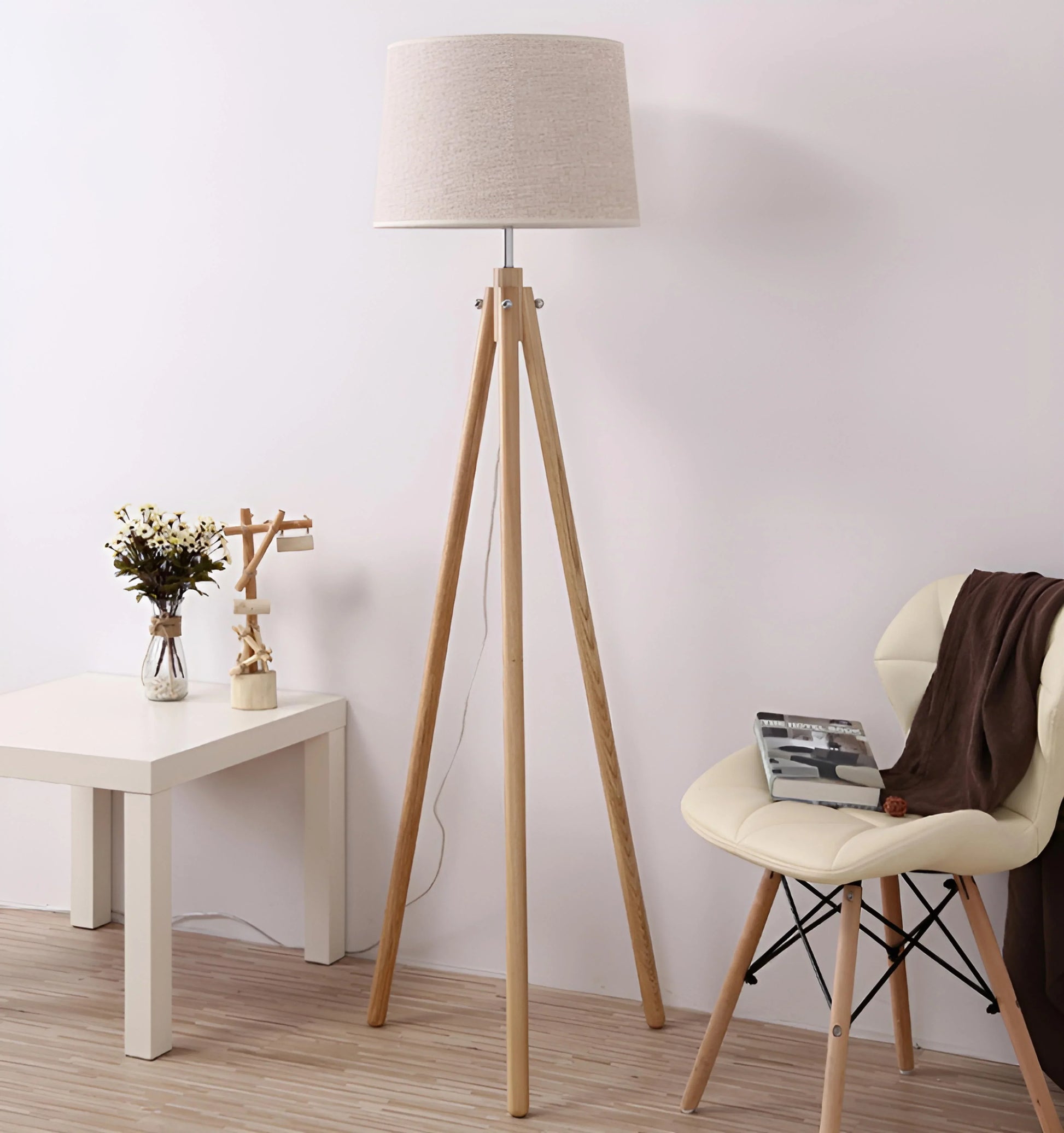 Wooden Tripod Floor Lamp - Auraolight