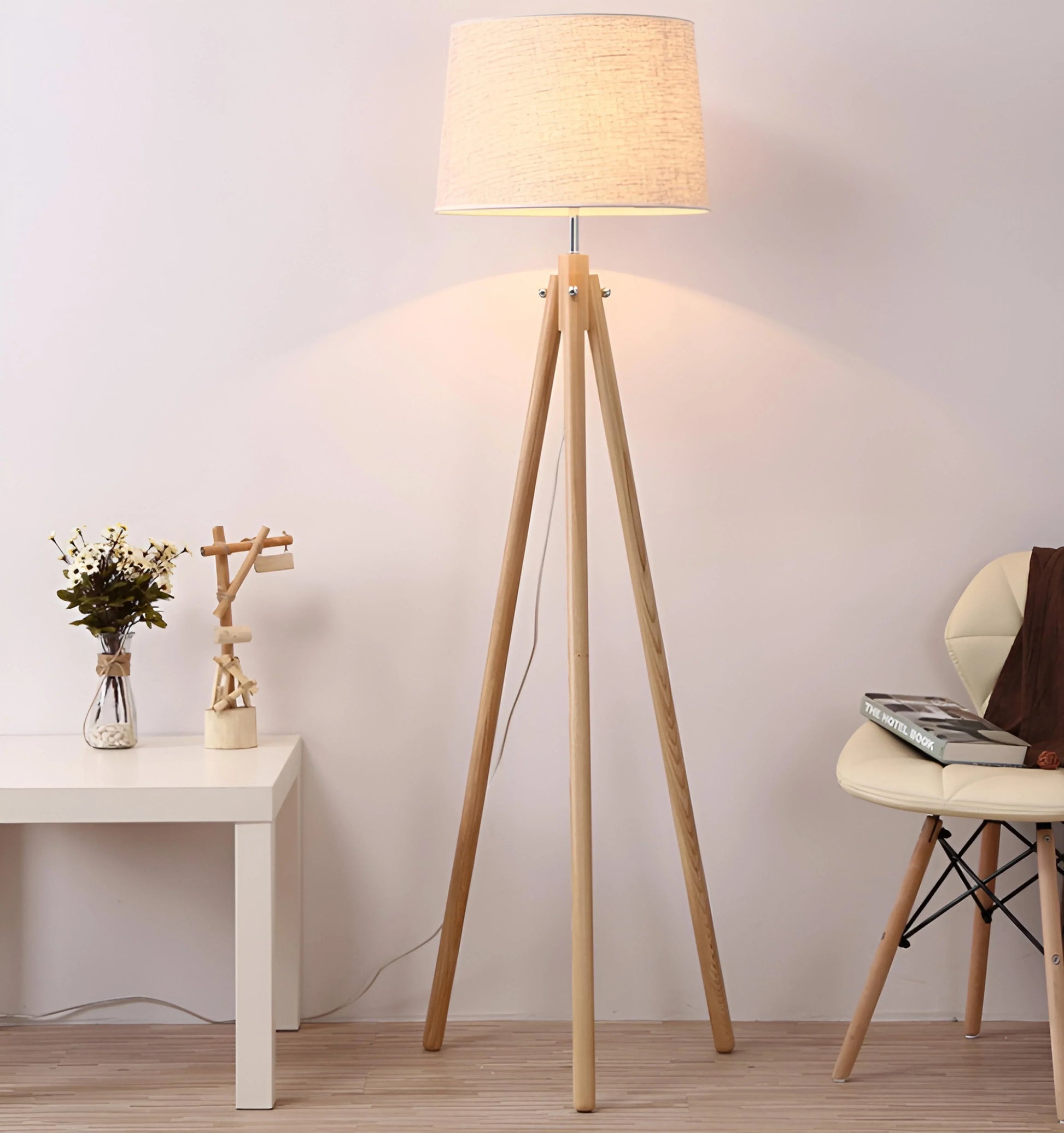 Wooden Tripod Floor Lamp - Auraolight
